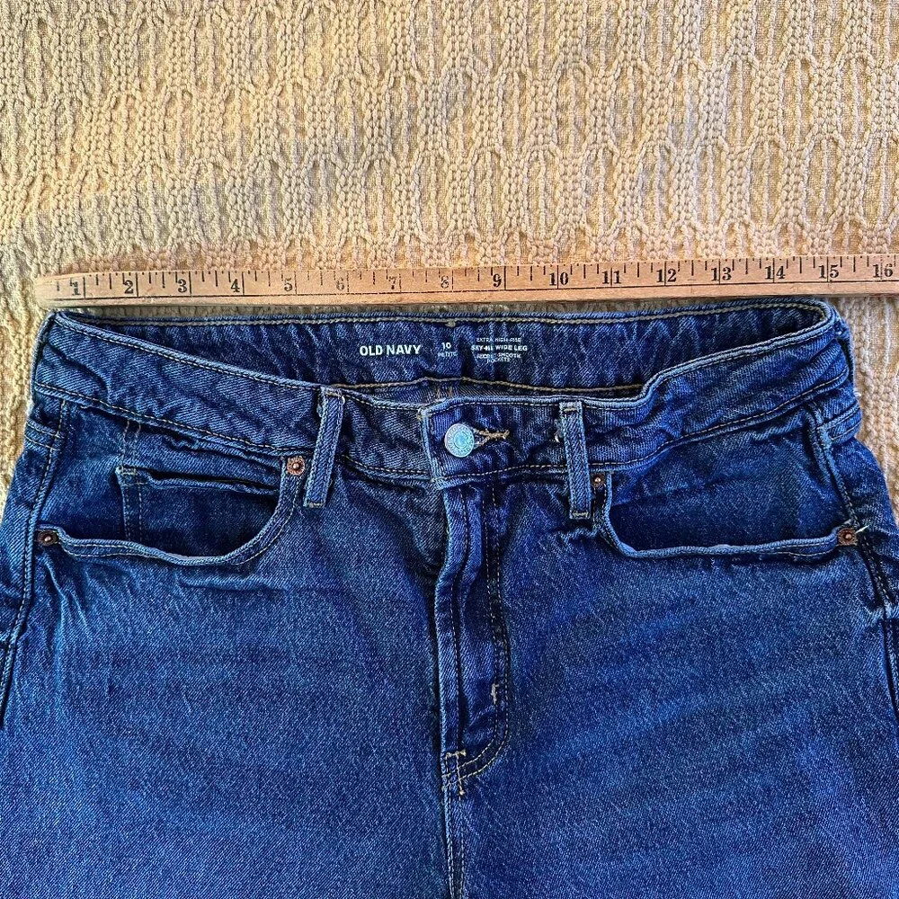 Old Navy Extra High Rise Wide Leg Dark Wash Jeans - 10 Petite - Picture 7 of 8